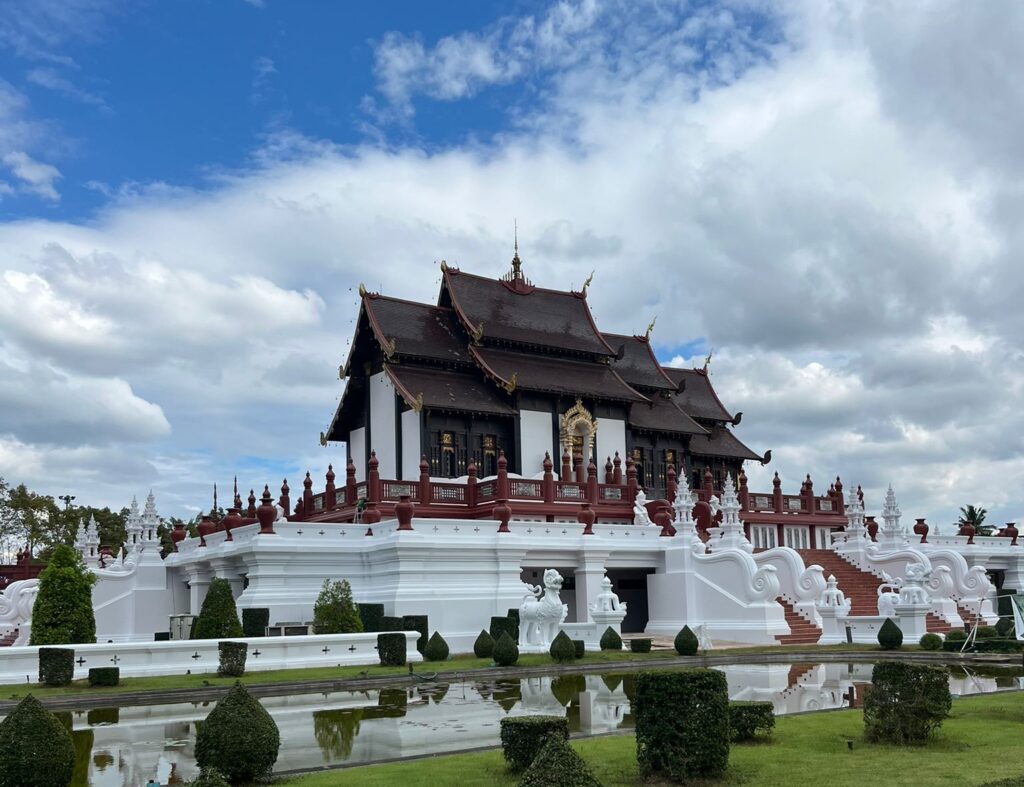 Świątynie w Chiang Mai – piękne zabytki Tajlandii