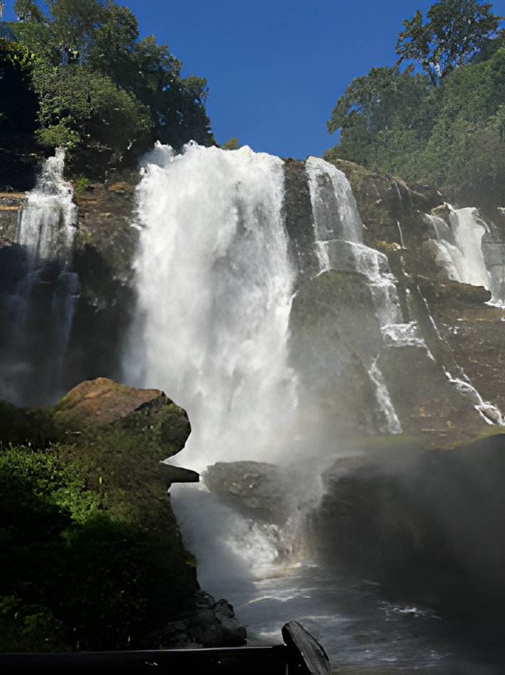 Best time to visit Thailand - Waterfall near Chiang Mai