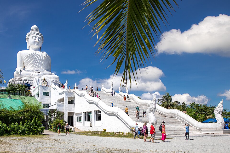Wielki Budda na Phuket - ikona Tajlandii